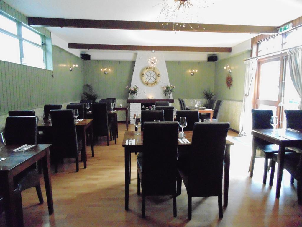 Cedar Inn เอดินบะระ ภายนอก รูปภาพ